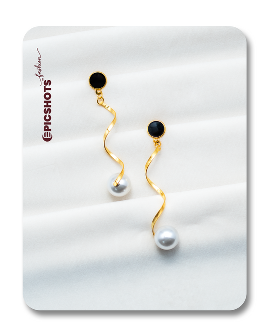 Modern Gold Wave Pearl Dangle Earrings – Abstract Statement Drop Earrings for Women